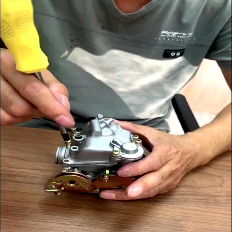 Come modificare il carburatore